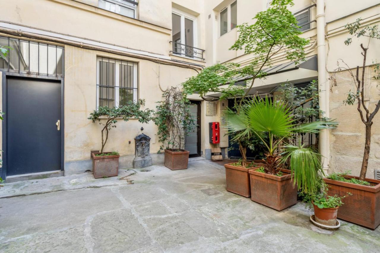 Studio In The Marais District - Paris - Welkeys Apartment Bagian luar foto